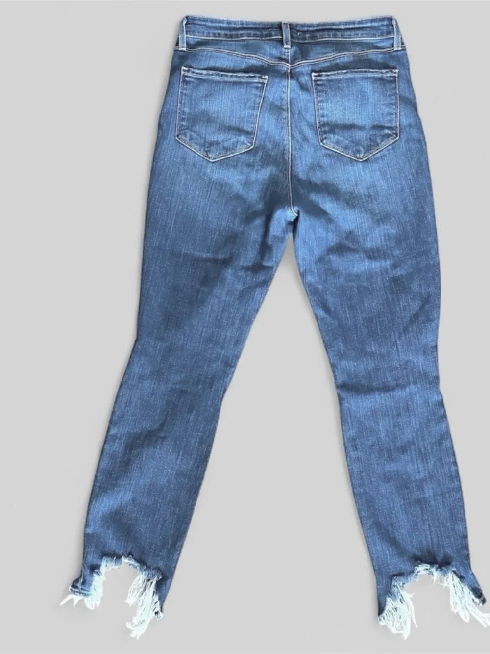 L'AGENCE Highline Skinny High Rise Jeans. Size 28